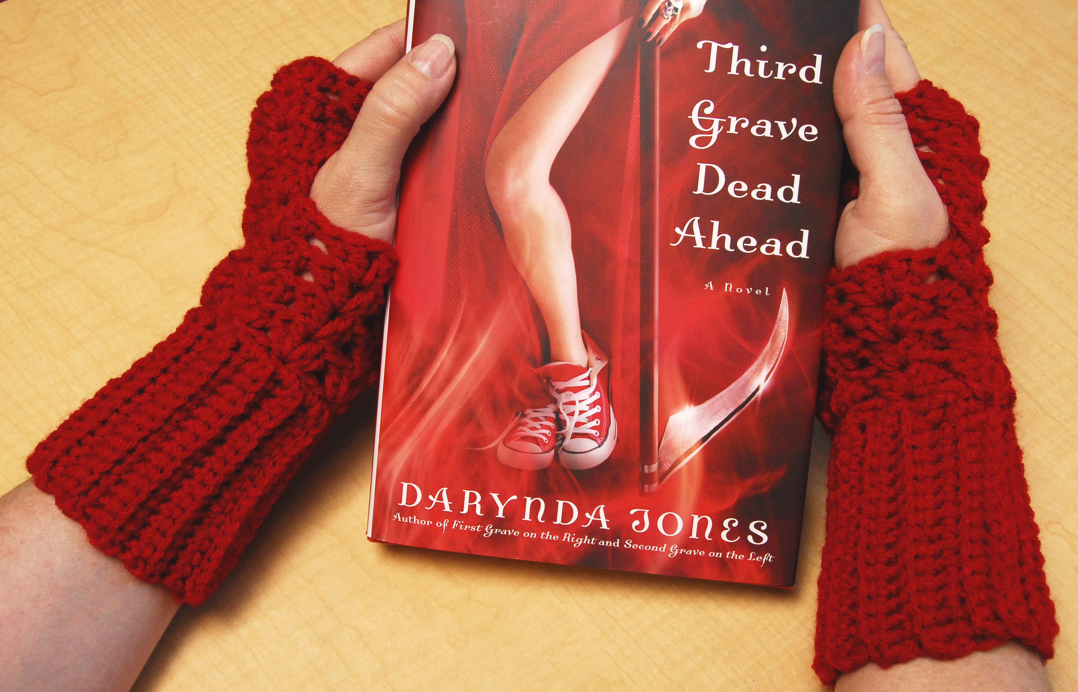 NYT Best Selling Author Darynda Jones Owns a Pair of My Fingerless Gloves (Woot!)