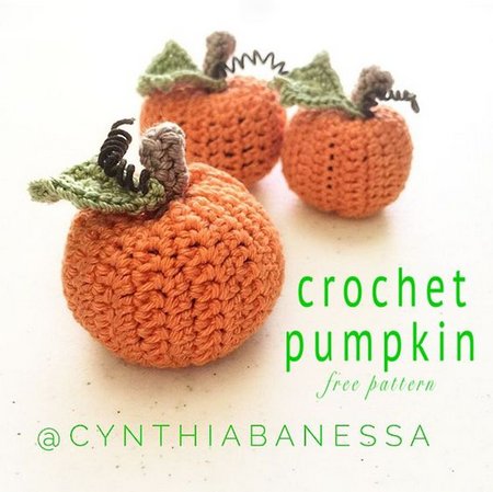 6-Crochet Pumpkins