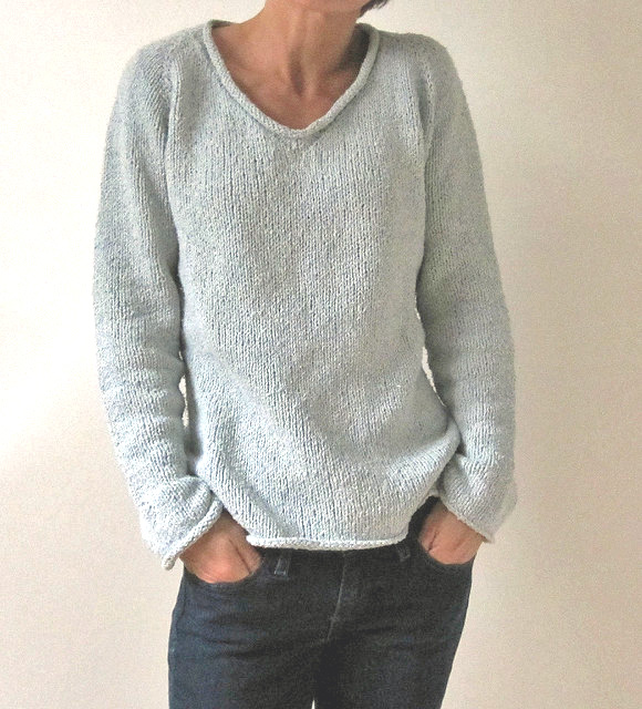 Free Pattern for Top-Down V-Neck Pullover